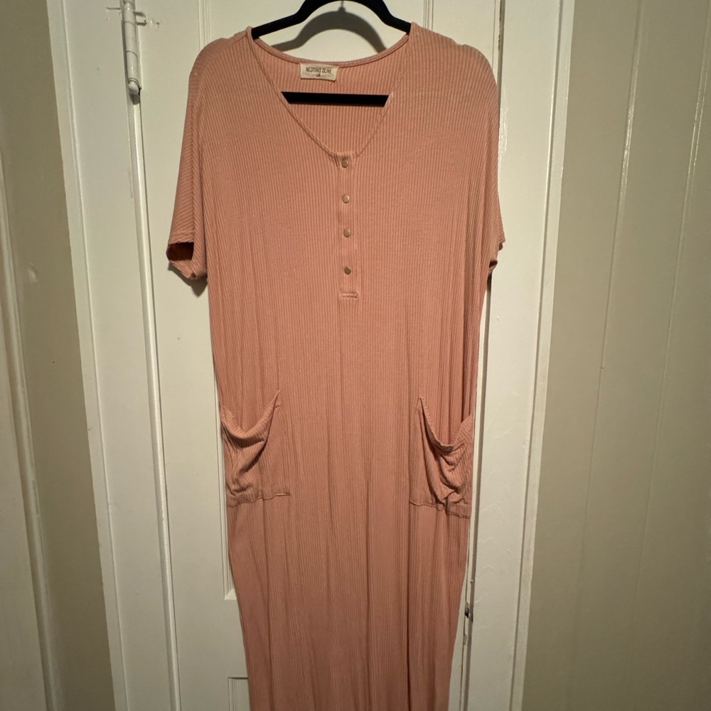 Nesting Olive house dress